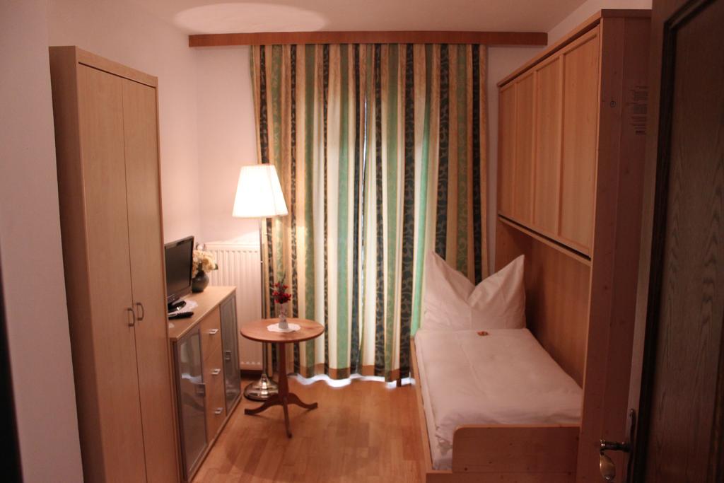 Pension Wolfgangsee Saint Wolfgang Стая снимка